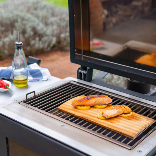 BBQube Outdoor BBQ and Heater With 2 Wheel Base