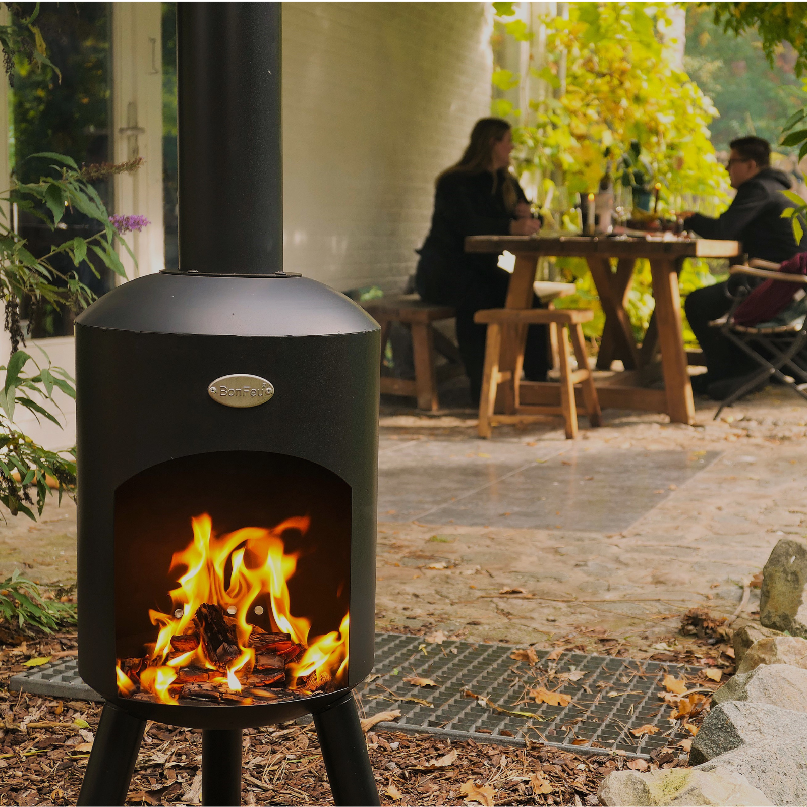 Bonfeu Bonbini Outdoor Chiminea Fireplace - Black