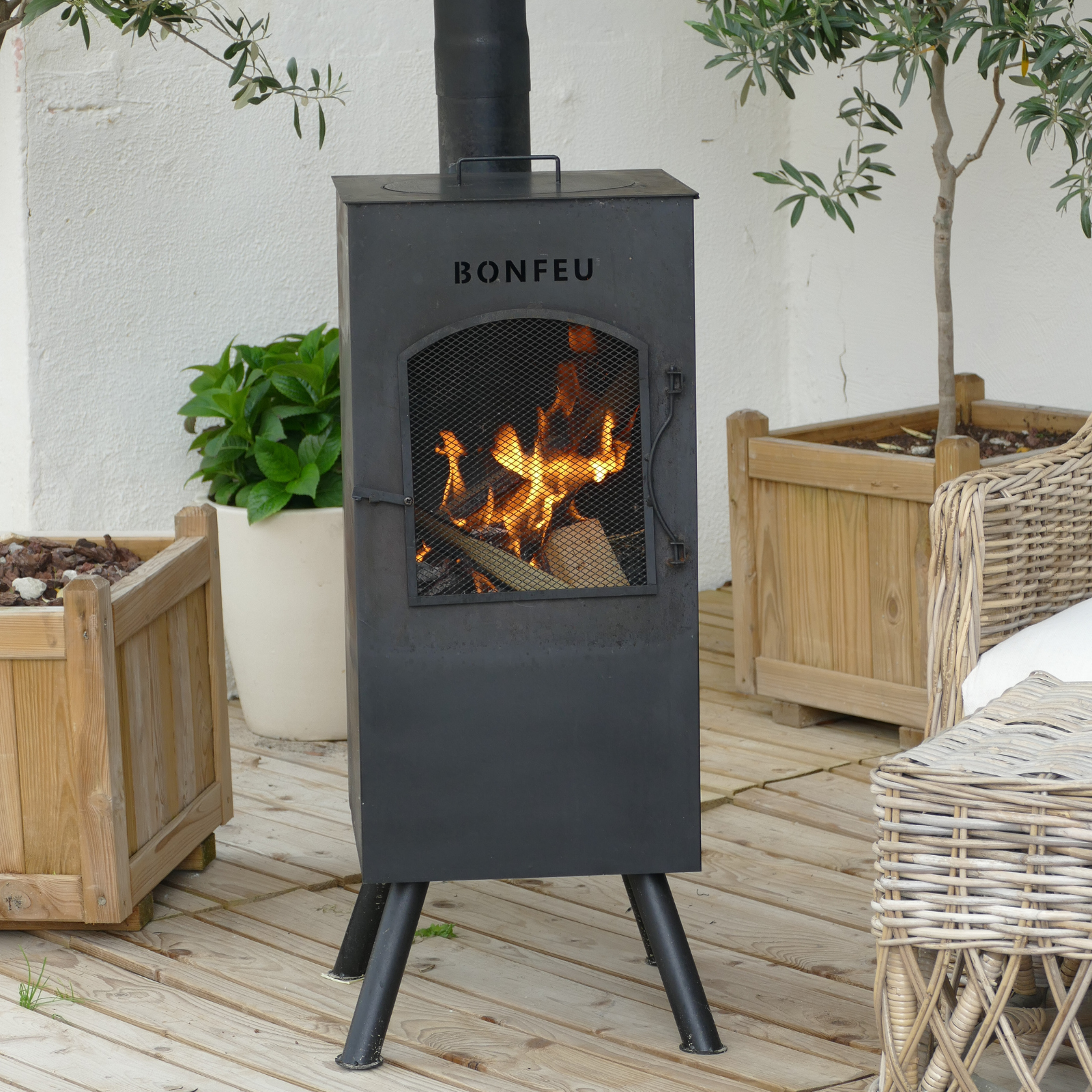 Bonfeu Boncarré Outdoor Chiminea Fireplace - Black/Corten
