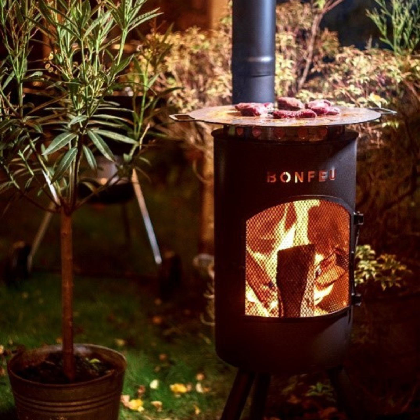 Bonfeu Bongiano SP Outdoor Chiminea Cooker - Black/Corten