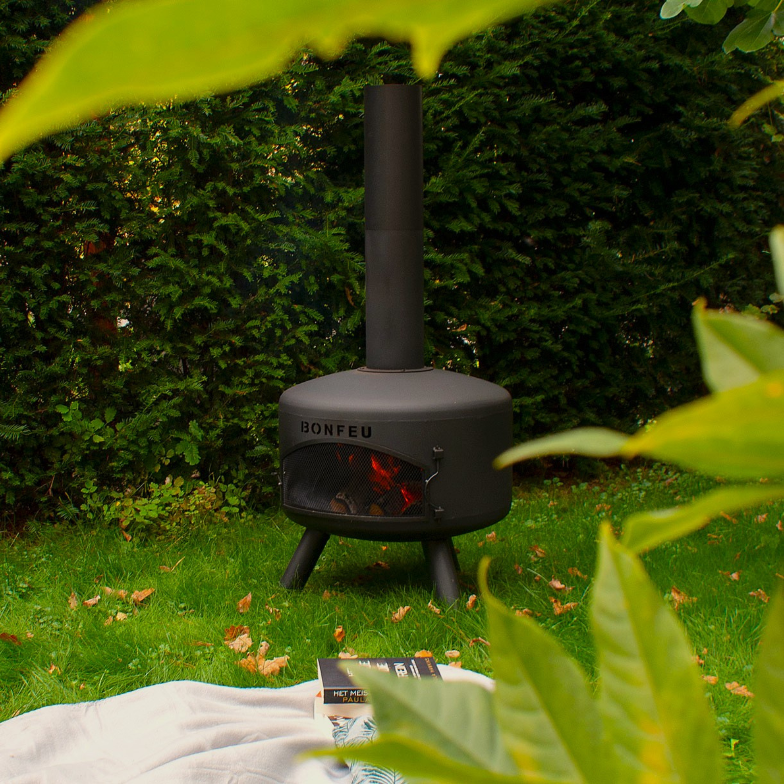 Bonfeu Bongiro Garden Fireplace - Black