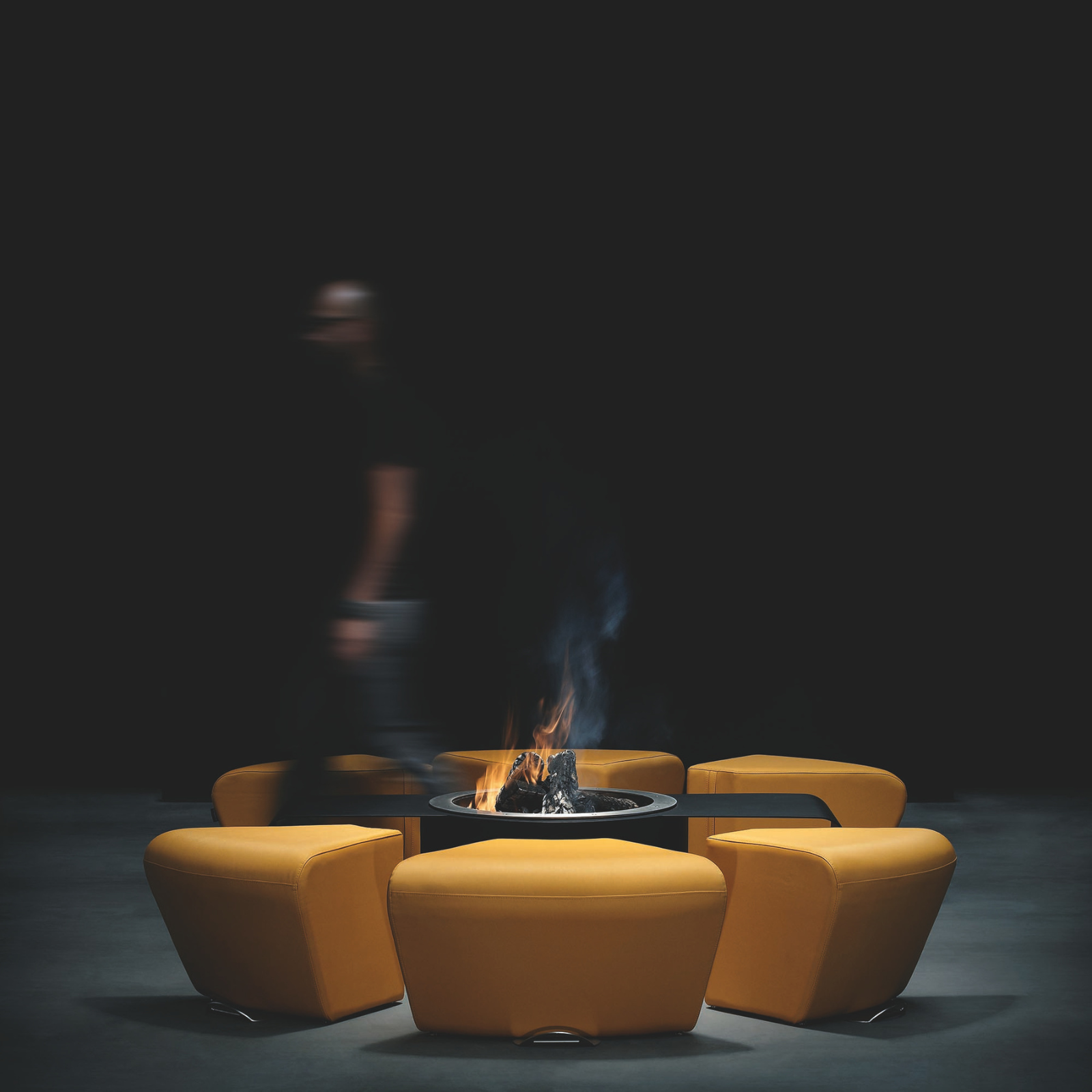 GlammFire Circus Outdoor Fire Table with Seating