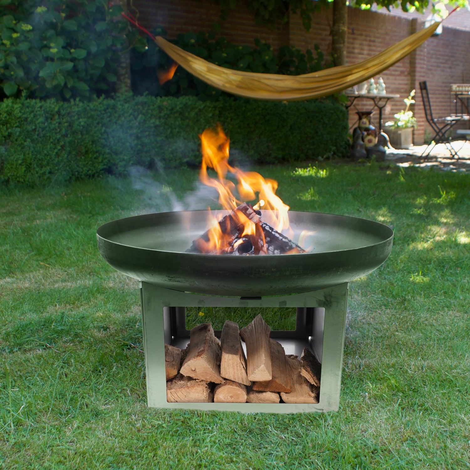 HEAT Fresvik Fire Bowl With Log Storage - Ø80