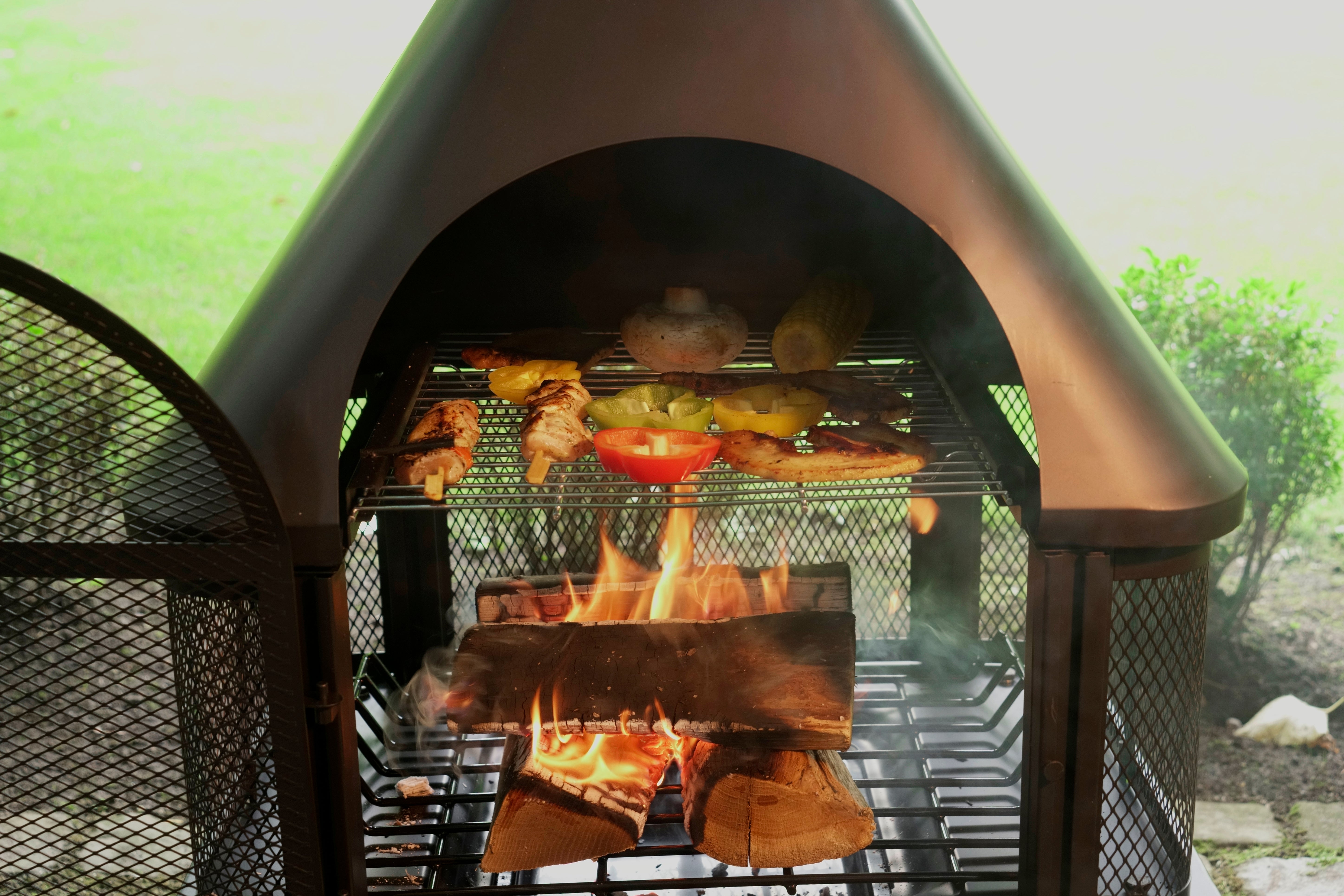 HEAT Saga Outdoor Garden Fireplace - Black