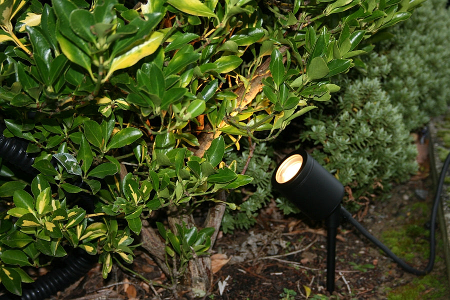 Hunza Spike Spot Adjustable GU10 - IP66 Hunza