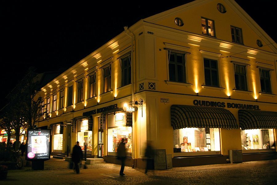 Hunza Adjustable Wall Spot (GU10) - IP66 Hunza