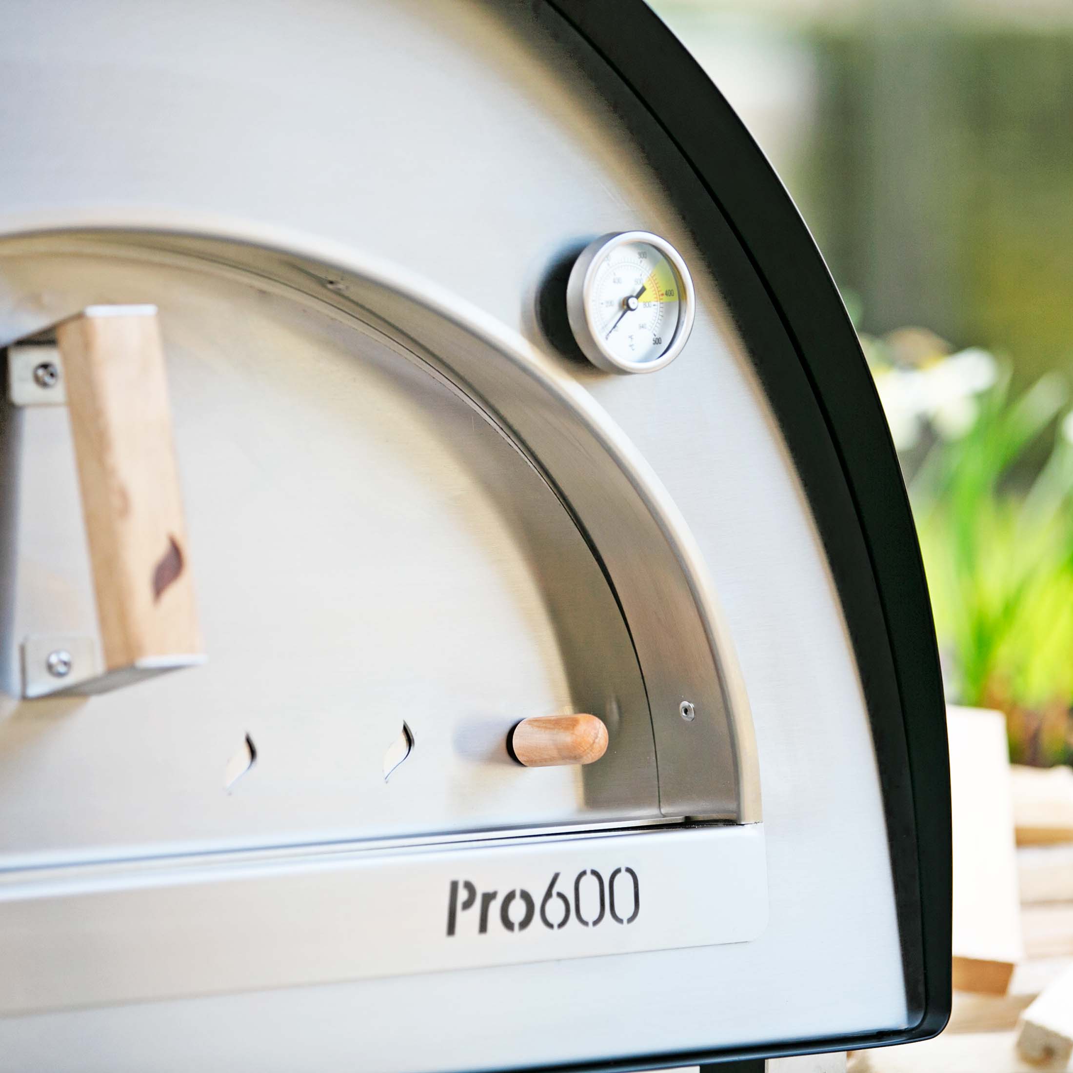 Igneus Pro 600 Wood Fired Pizza Oven - Ultimate Bundle