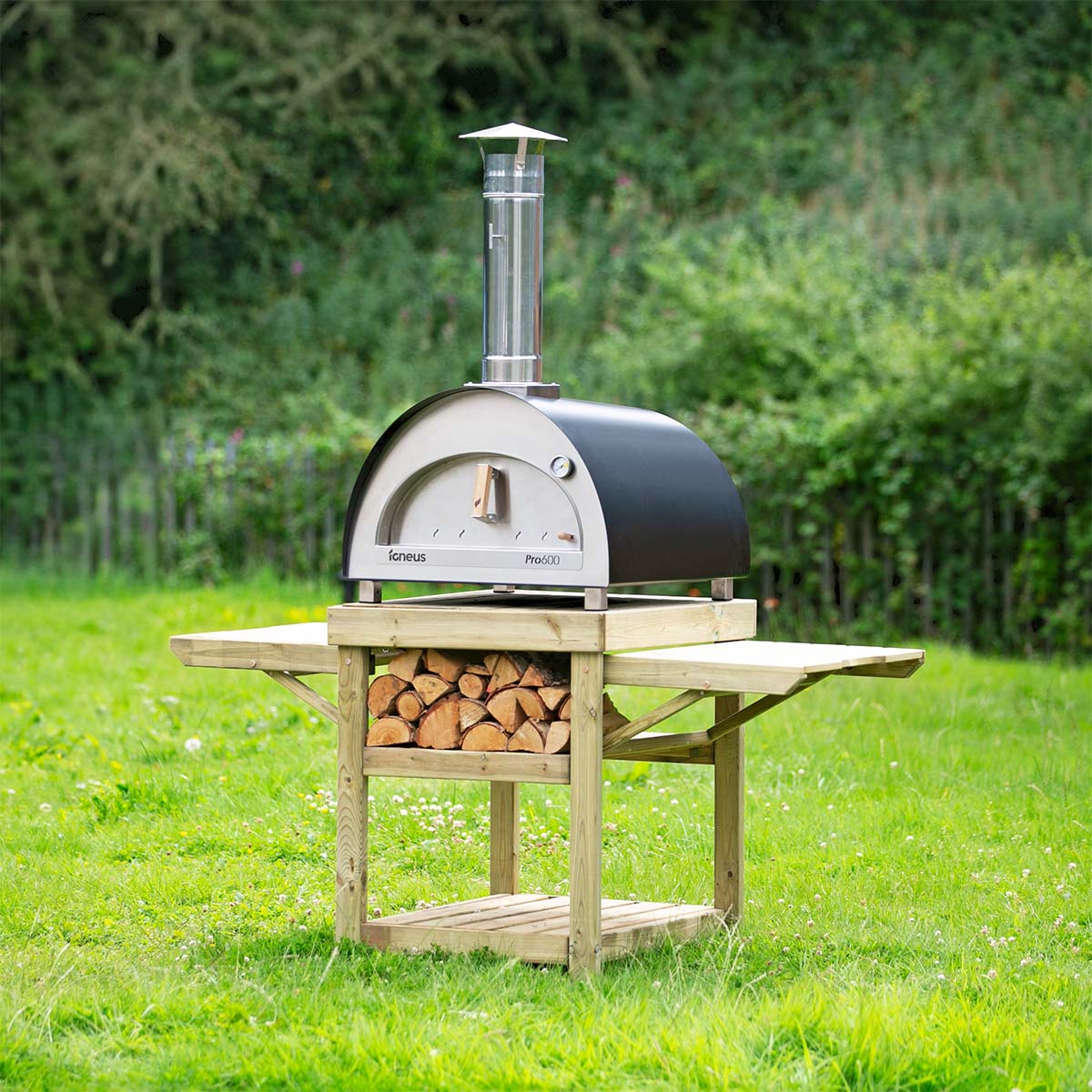 Igneus Pro 600 Wood Fired Pizza Oven - Ultimate Bundle