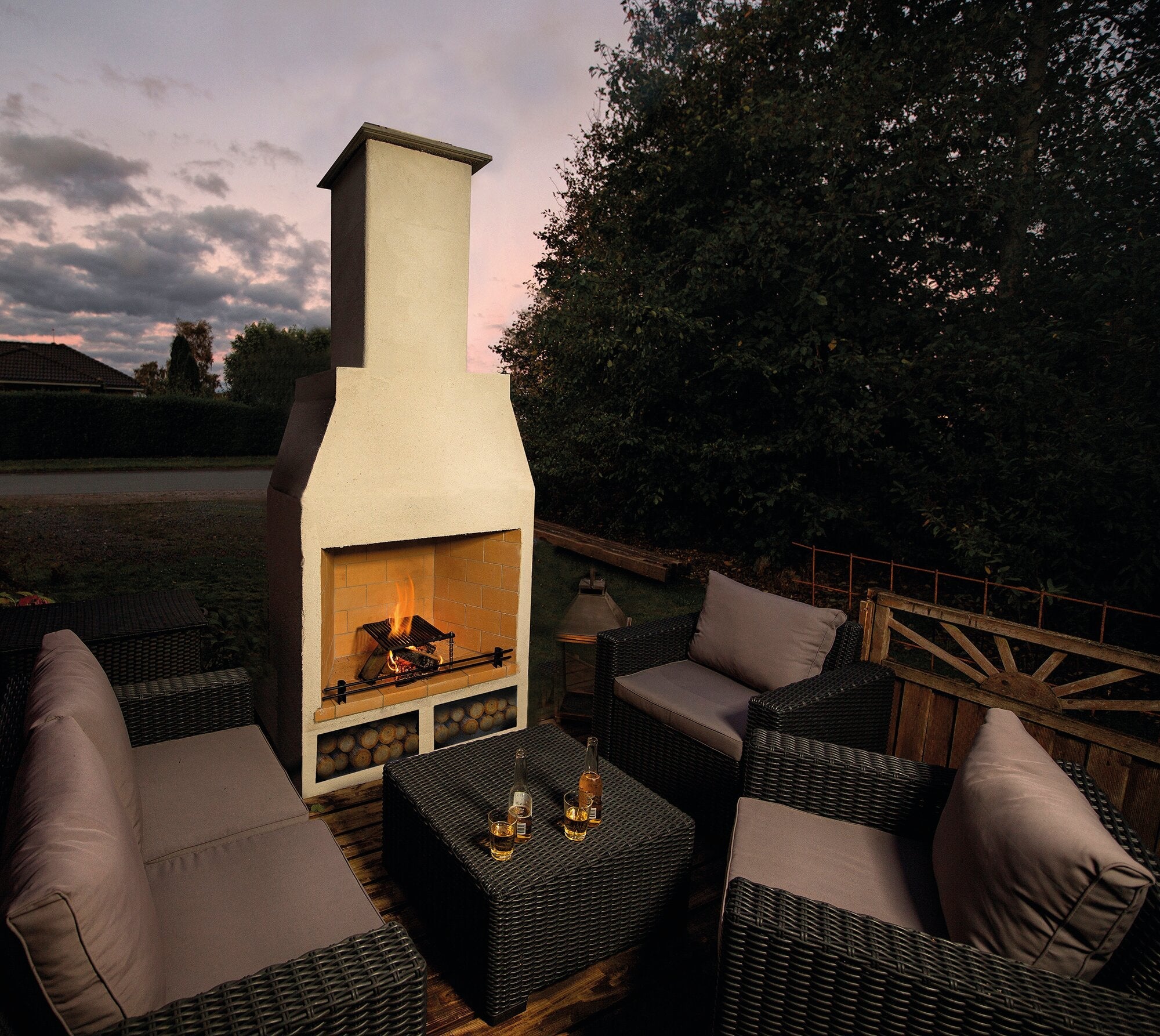 Schiedel Isokern 950 Outdoor Fireplace