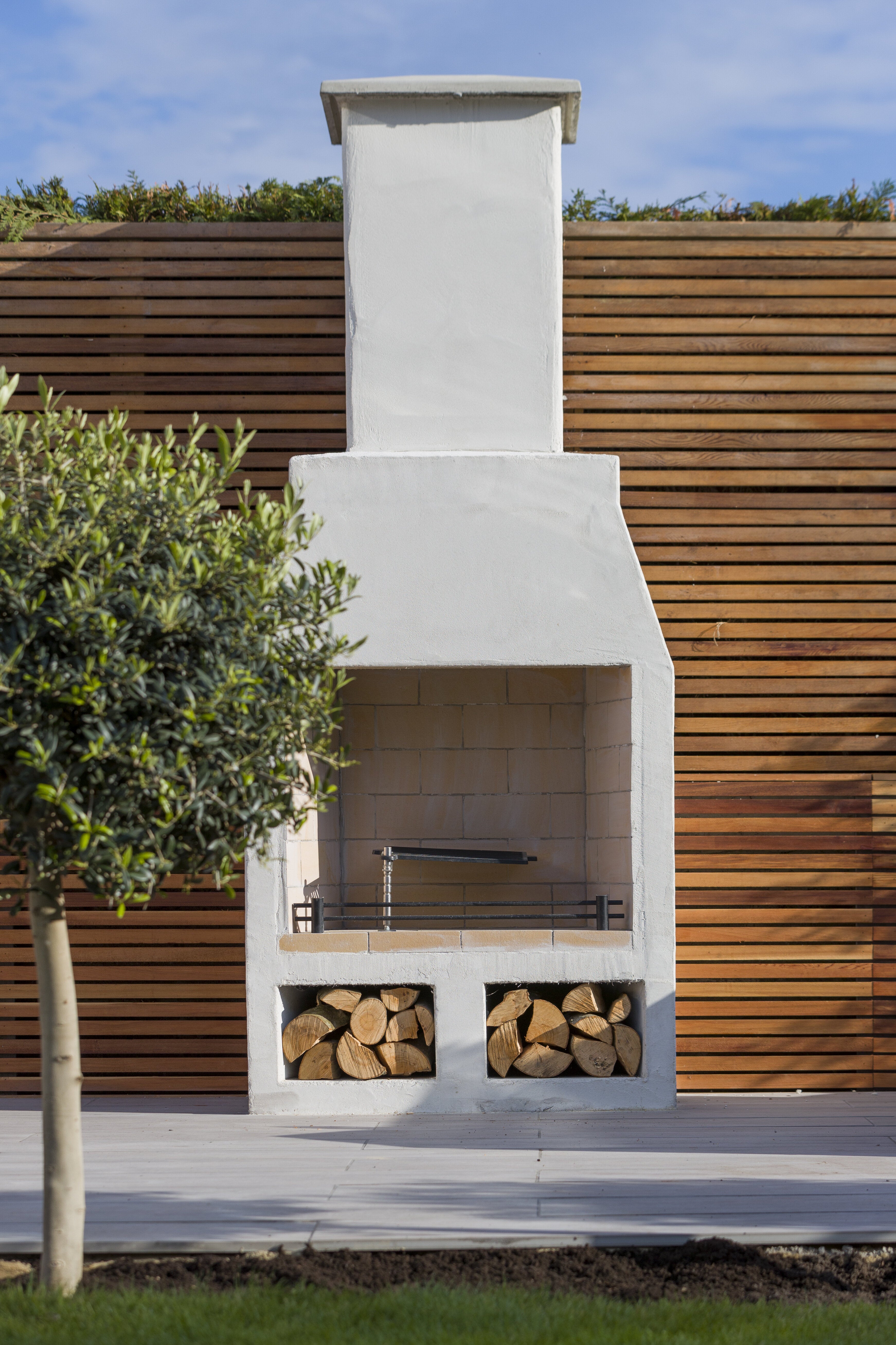 Schiedel Isokern 950 Outdoor Fireplace