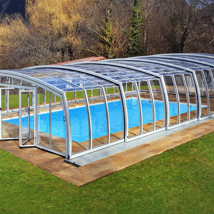 Pool Enclosures and Heat Retention: How They Reduce Running Costs