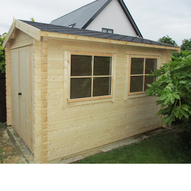 Shire Solway Log Cabin - 10 x 12