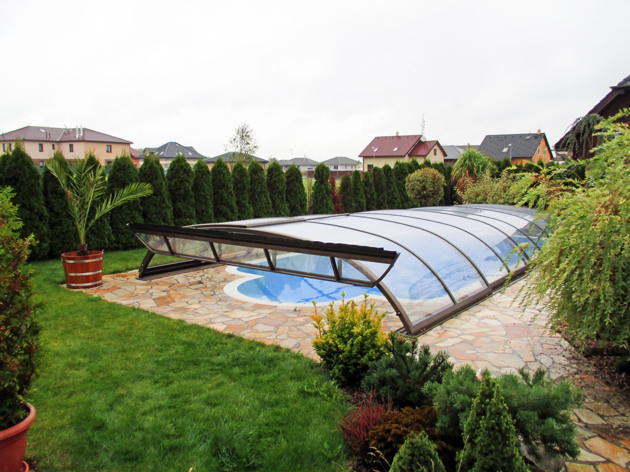 Elegant Neo Low Retractable Swimming Pool Enclosure Alukov