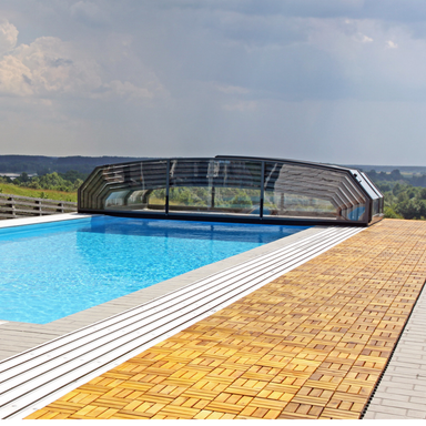 Oceanic Low Telescopic Pool Enclosure Alukov