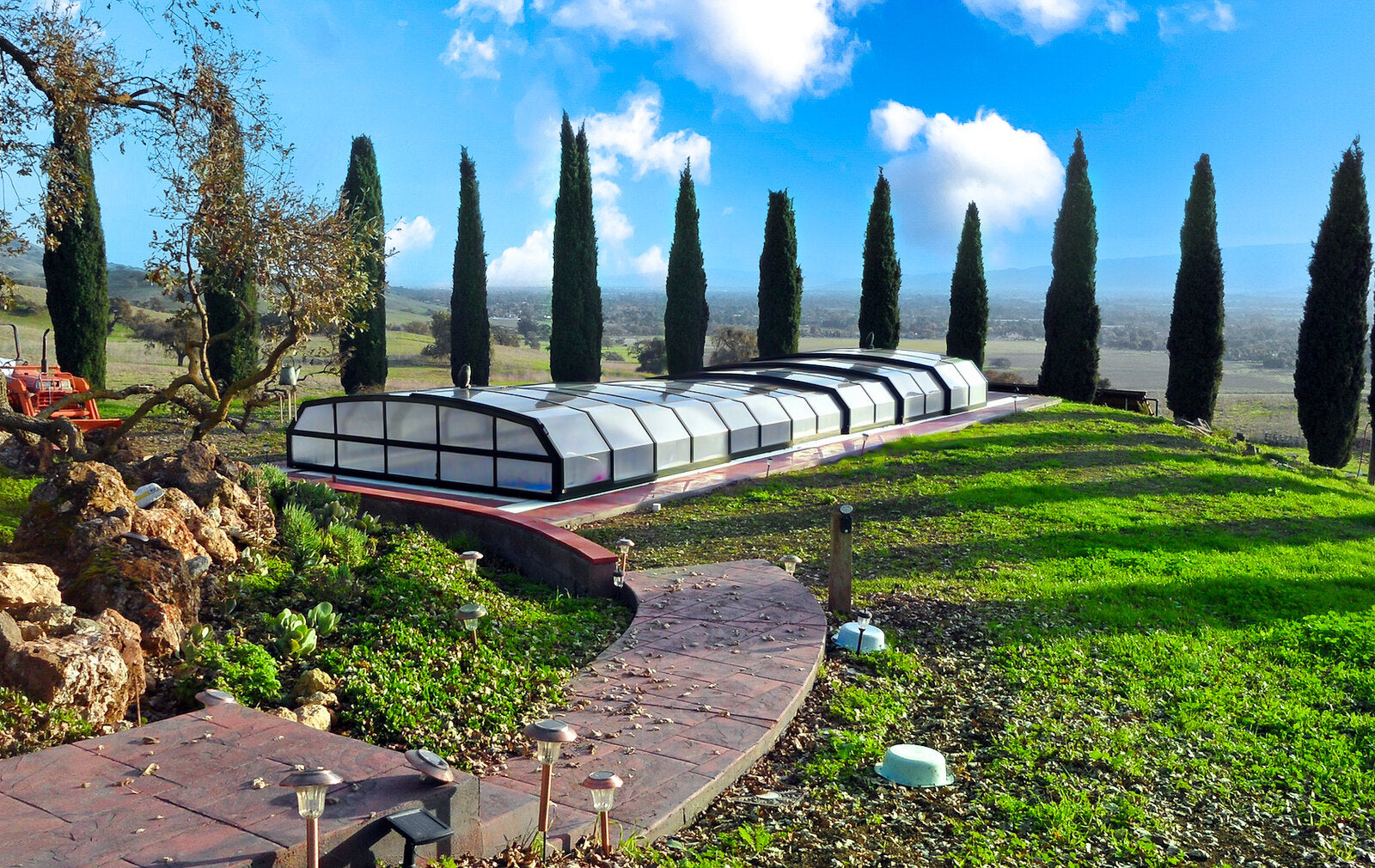 Oceanic Low Telescopic Pool Enclosure Alukov