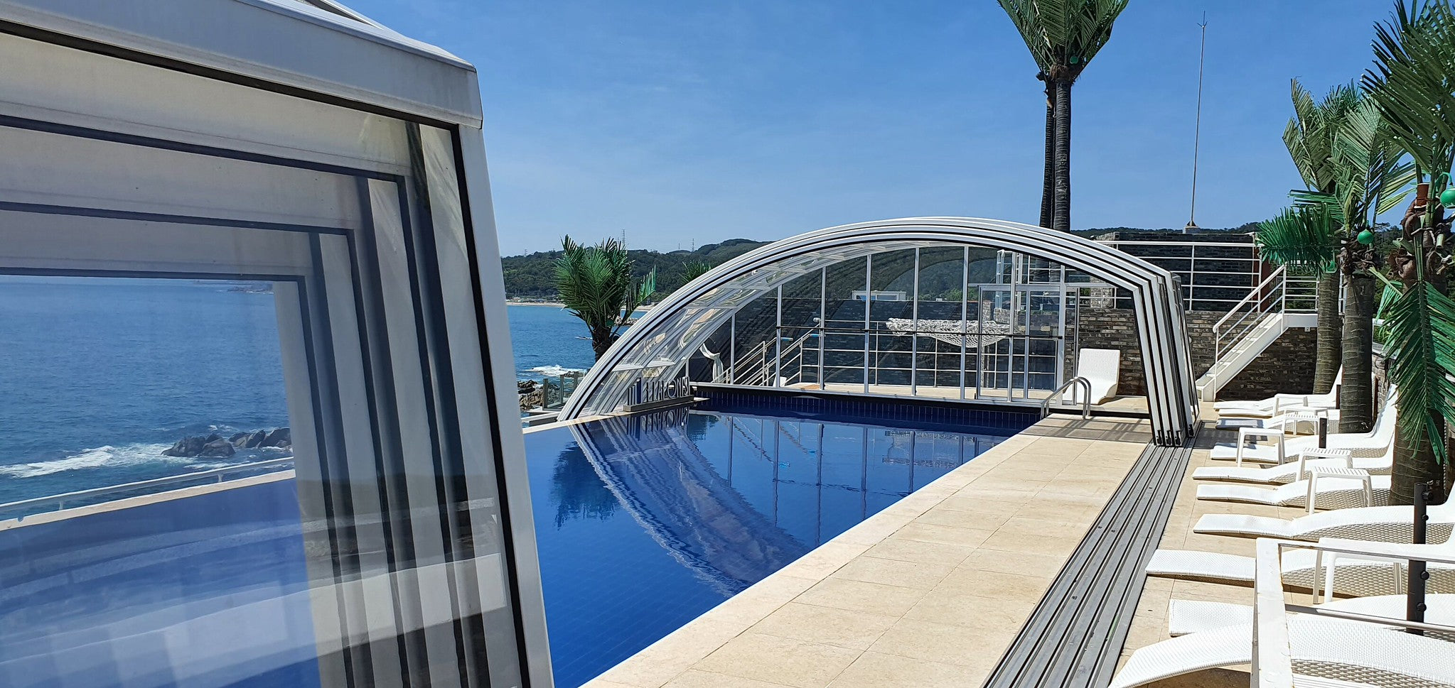 Ravena High Retractable Pool Enclosure Alukov