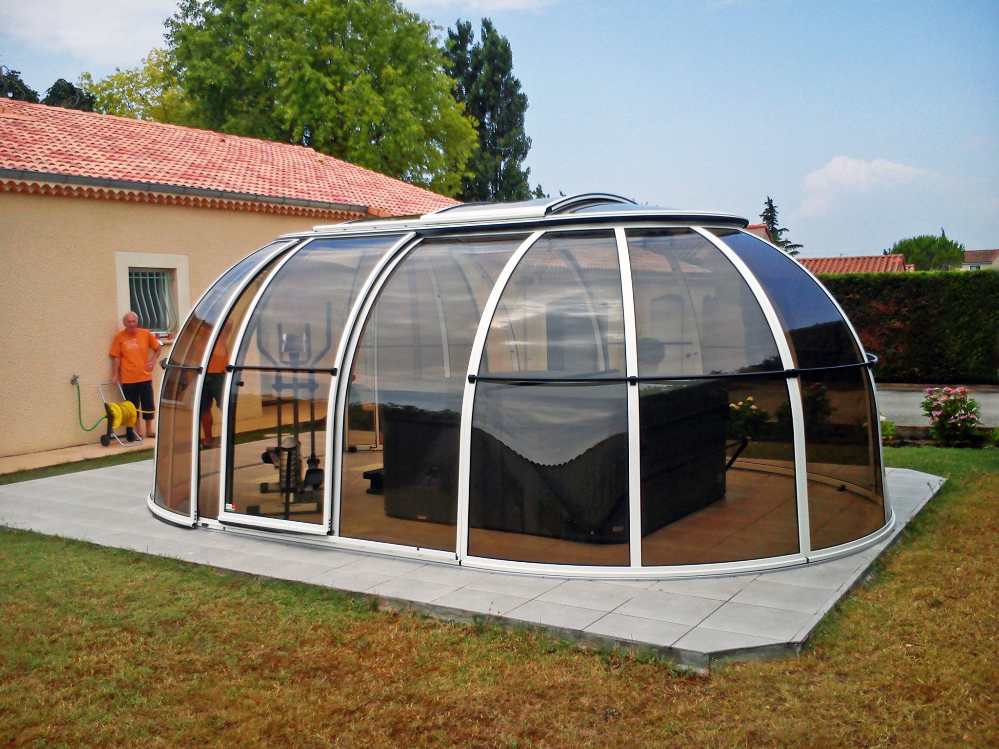 Sunhouse Spa Dome Hot Tub Enclosure Alukov
