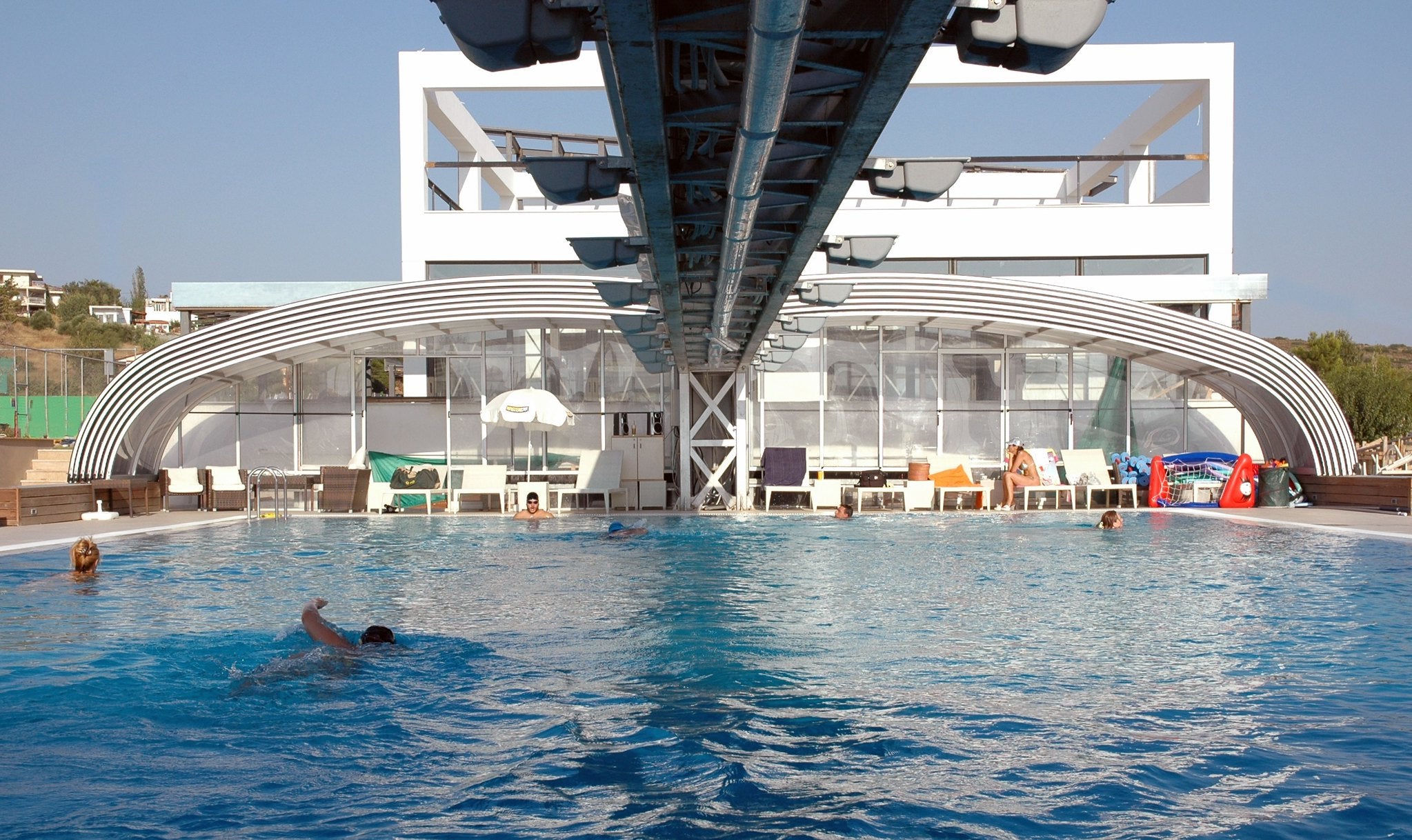 Style Wall Mounted Telescopic Pool Enclosure Alukov
