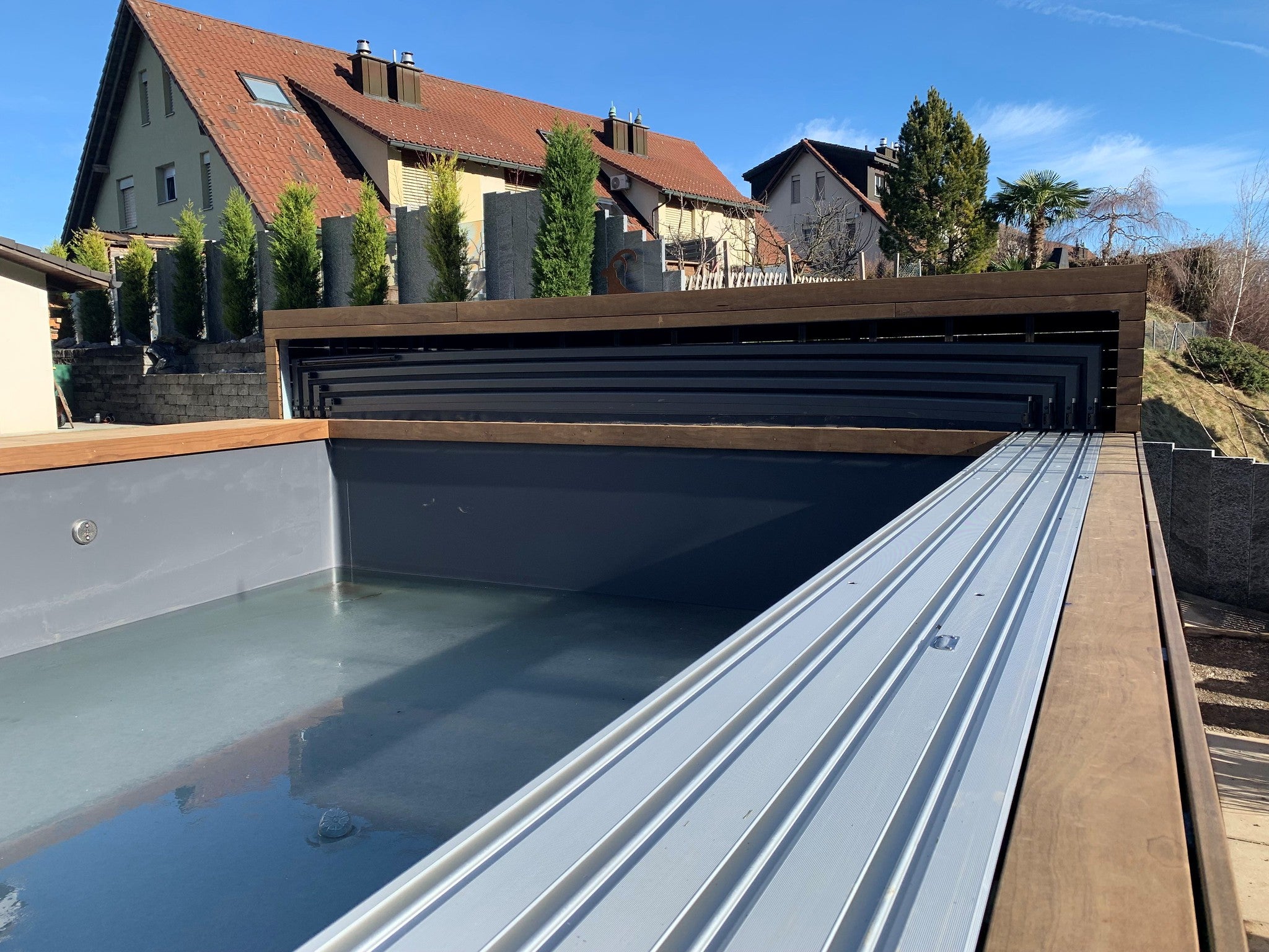 Terra Ultra Low Retractable Pool Enclosure Alukov