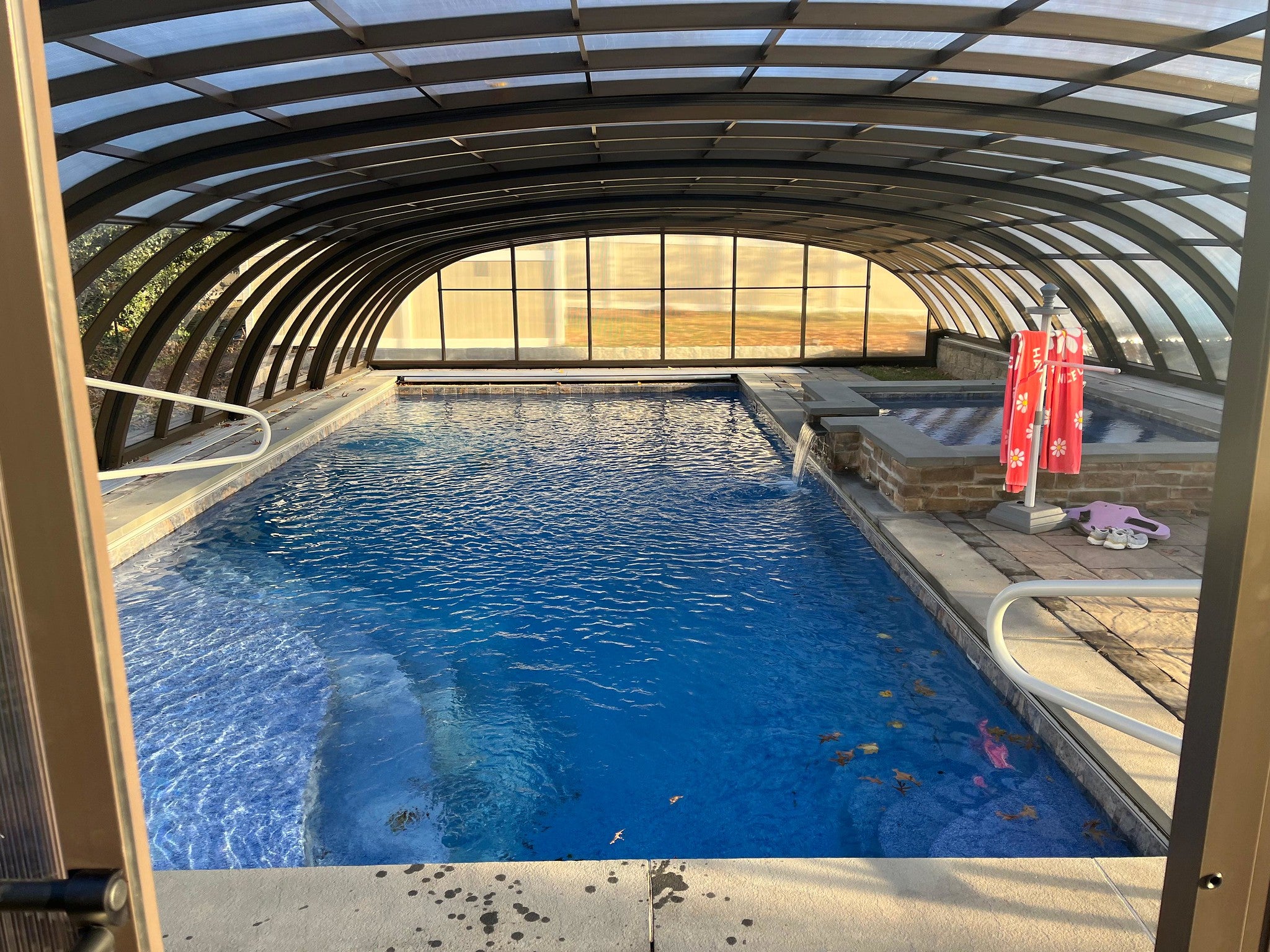 Tropea Neo Medium Height Telescopic Pool Enclosure Alukov