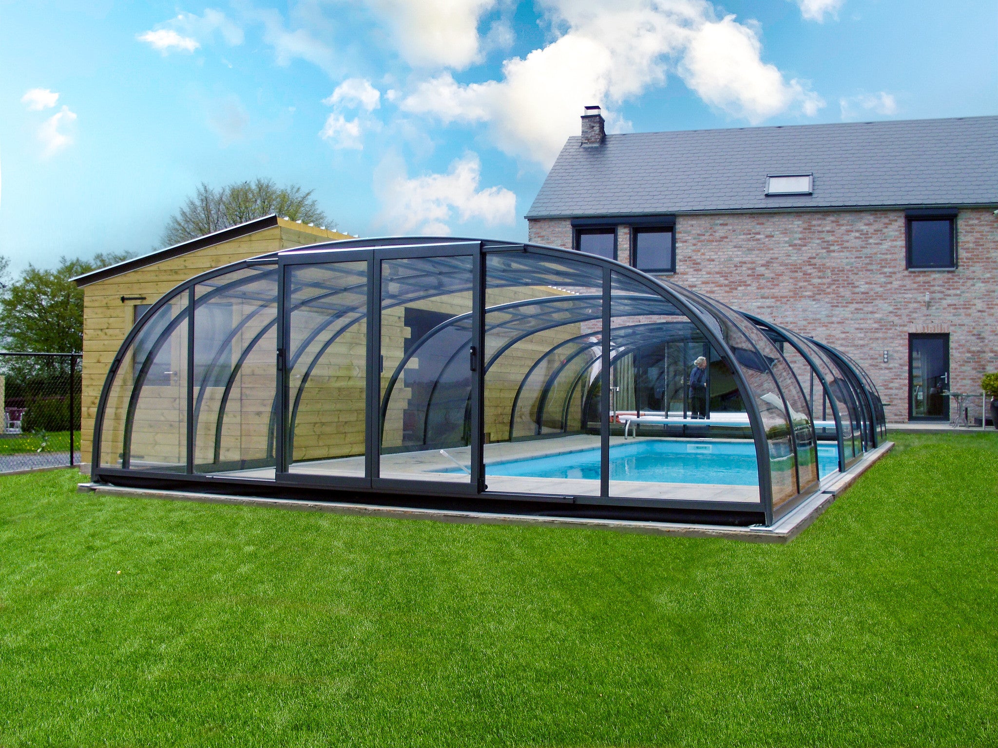 Tropea Neo Medium Height Telescopic Pool Enclosure Alukov