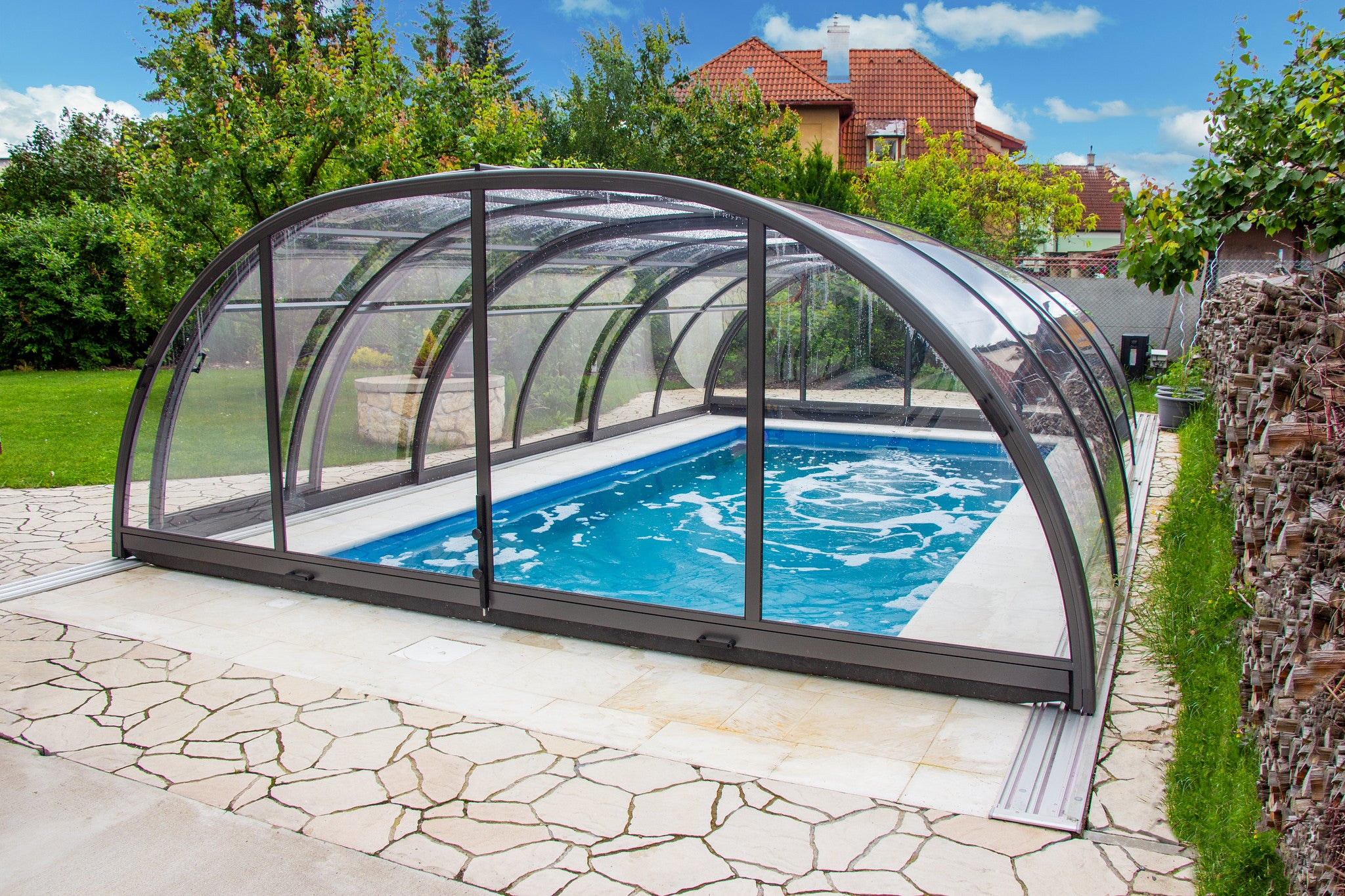 Tropea Neo Medium Height Telescopic Pool Enclosure Alukov