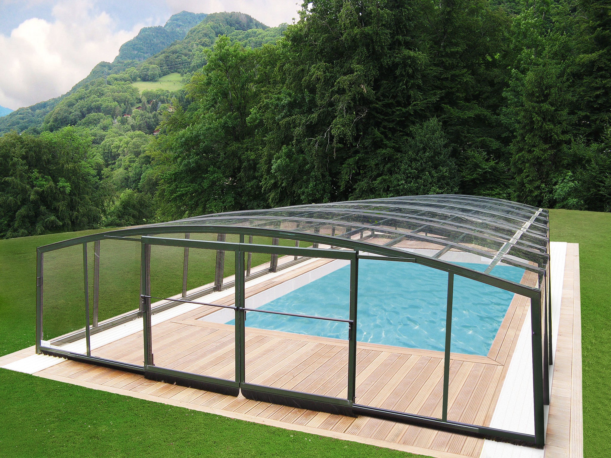 Venezia High Telescopic Swimming Pool Enclosure Alukov