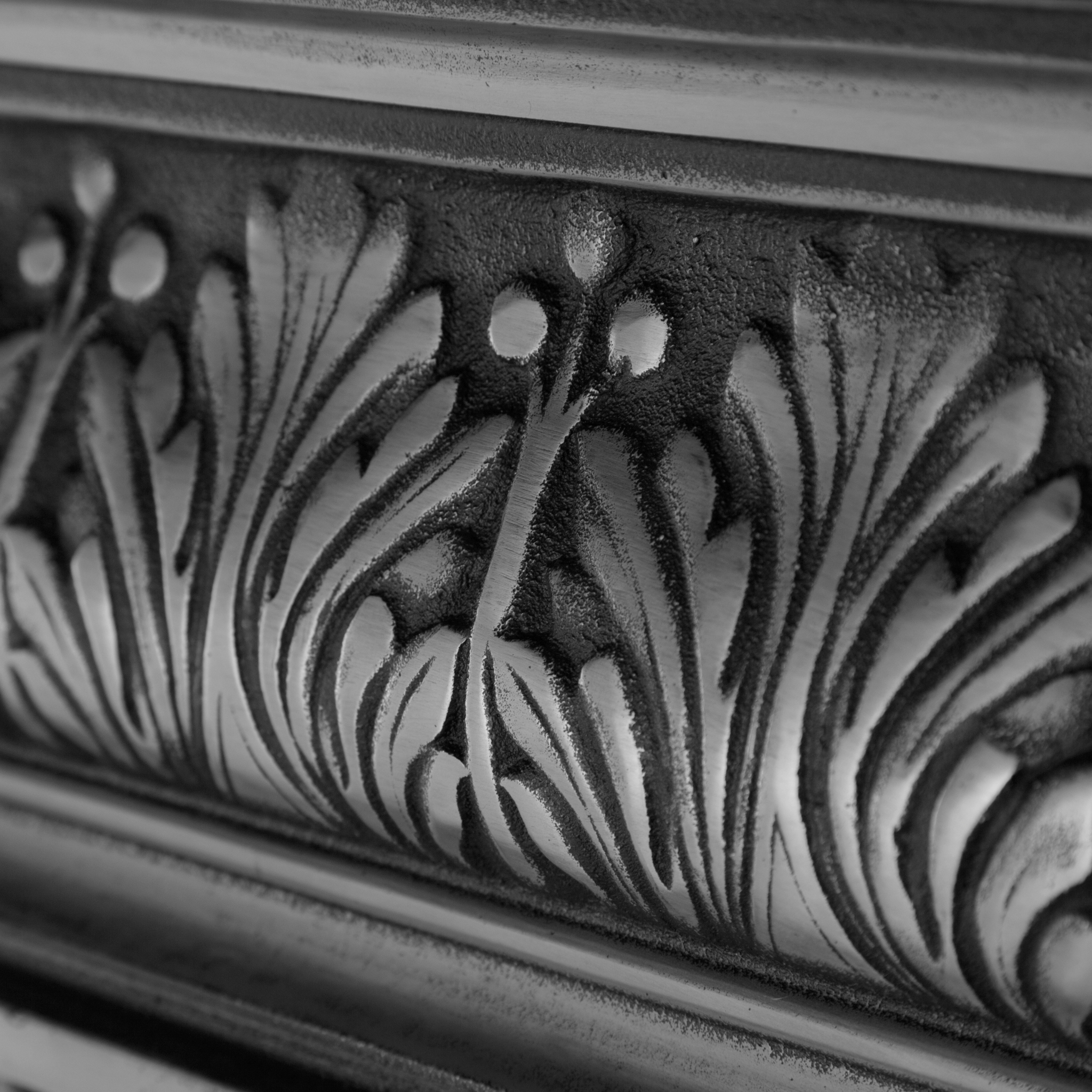 Carron The Knightsbridge Cast Iron Fireplace Surround