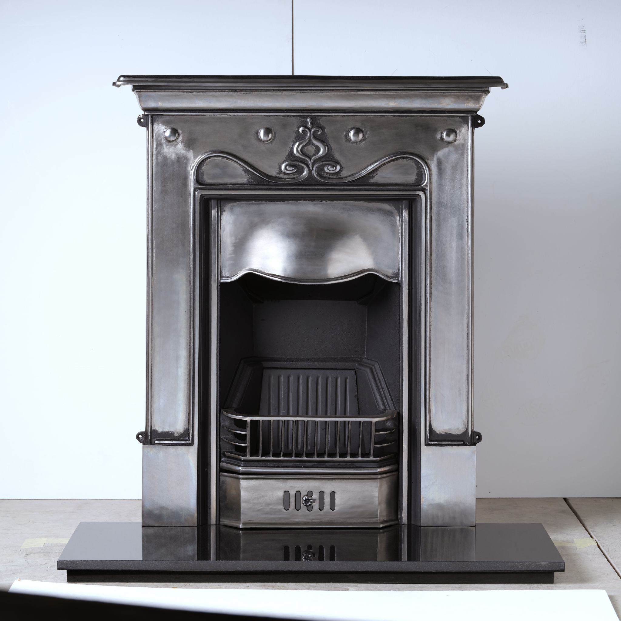 Carron Tulip Cast Iron Combination Fireplace