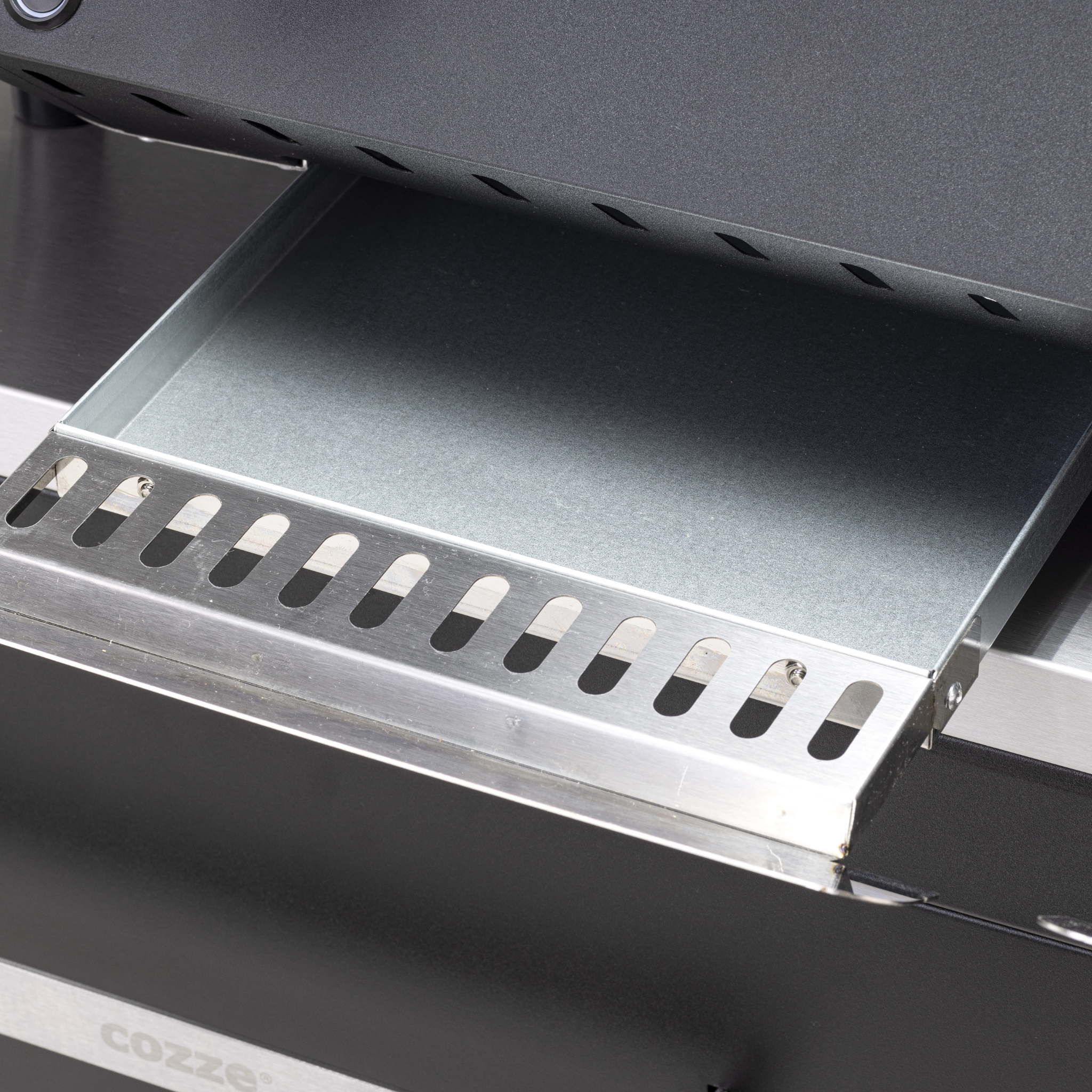Cozze G-800 Three Burner Gas Plancha With Lid - 80 x 50 cm (Cooking Area) Cozze Dream