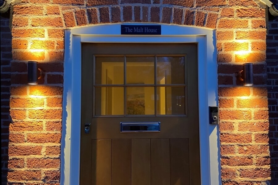 Hunza Pillar Lite GU10 - IP66 Hunza