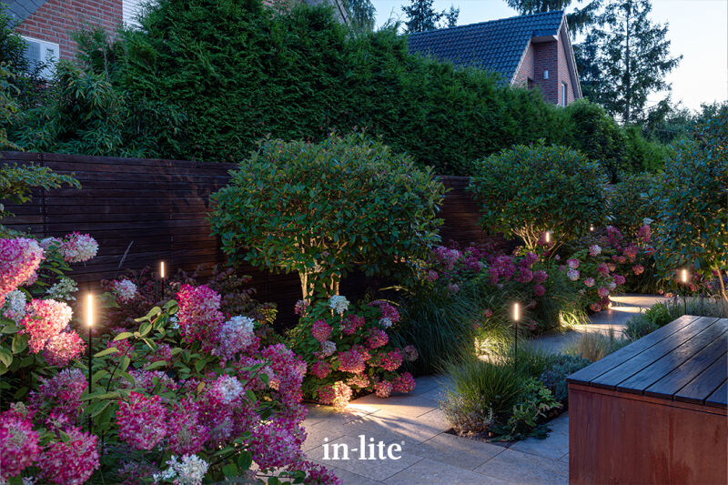 In-Lite BREEZE Planting Light (600mm/1000mm) - Black IN-LITE