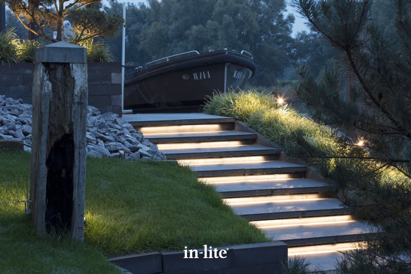 In-Lite EVO HYDE 180mm/550mm Linear Light - Black IN-LITE