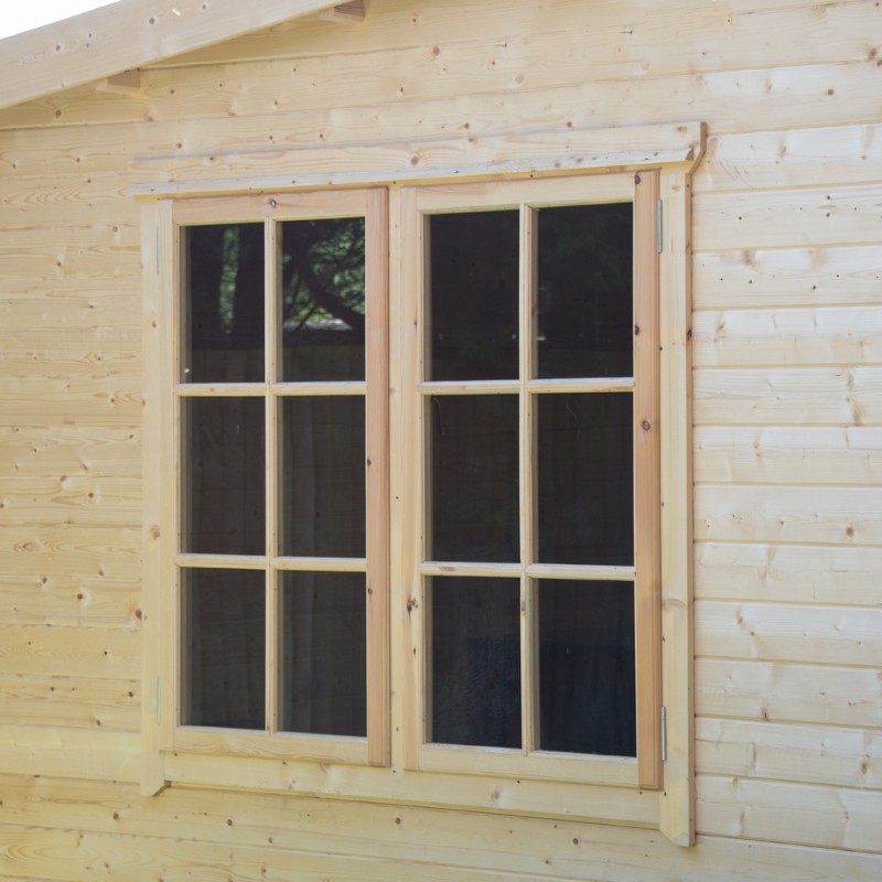 Shire Twyford Log Cabin - 16 x 17