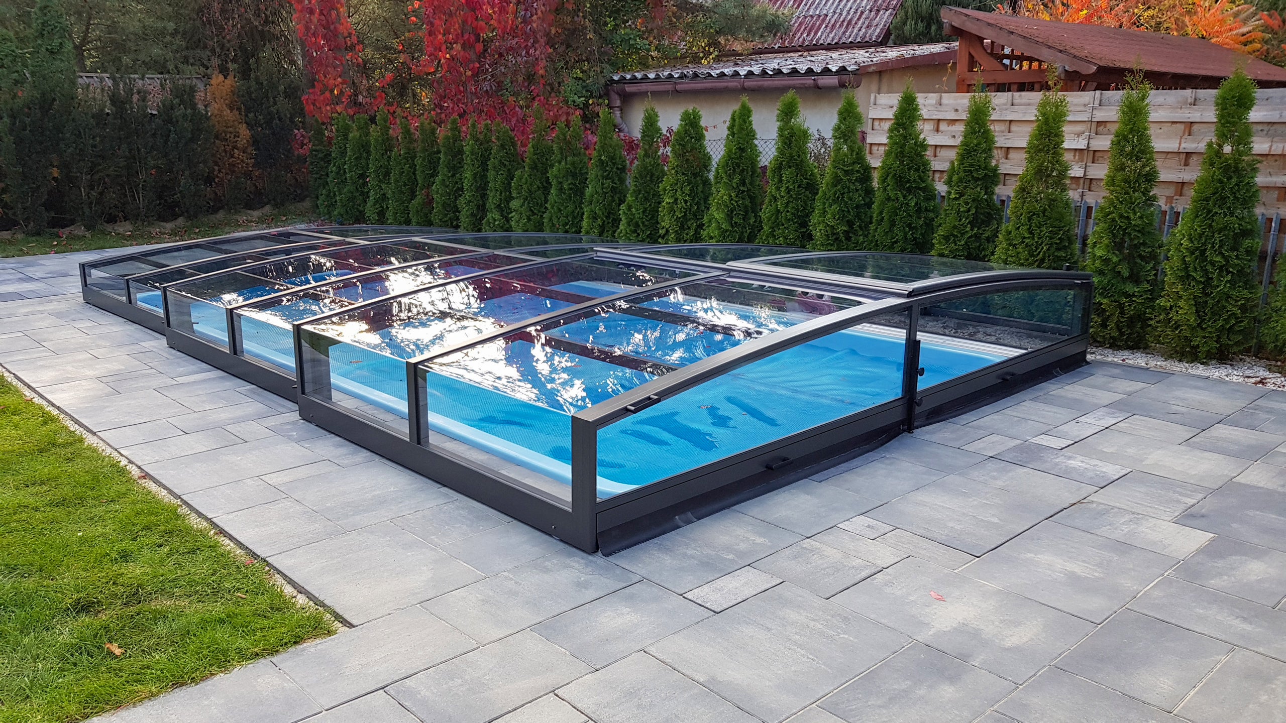 Retractive Pool Viva Retractable Aluminium Pool Enclosure | DIY Garden Homes